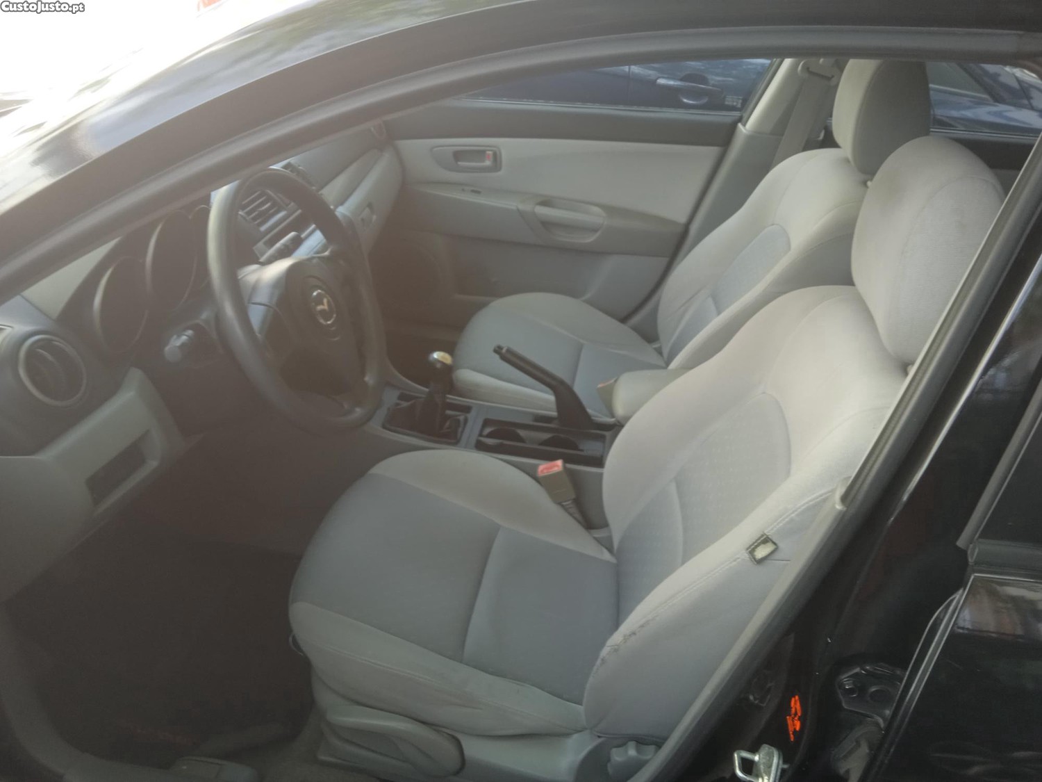 Mazda 3 1.4 Gasolina — fotografia 4