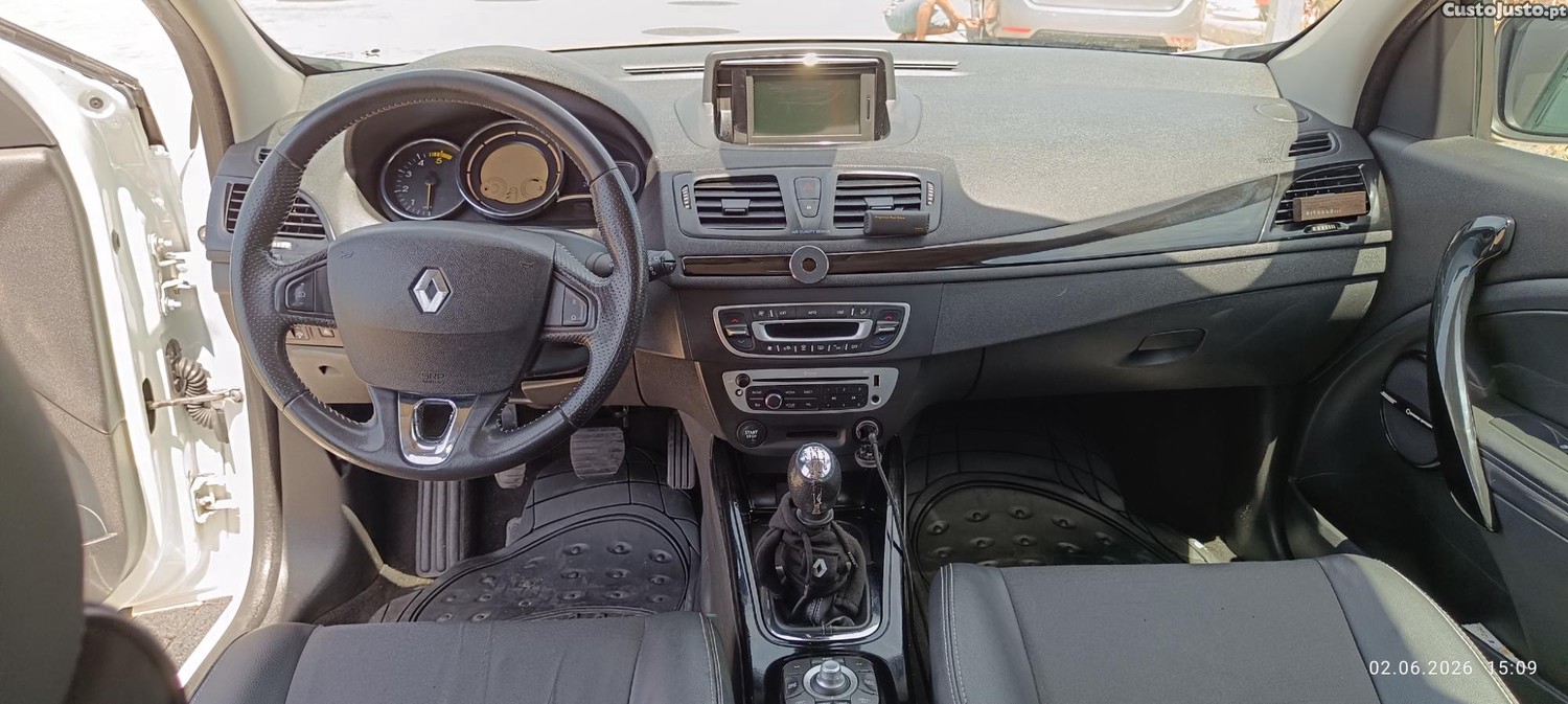 Renault Mégane Bose — fotografia 10