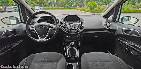 Ford B-Max Ecoboost — fotografia 8