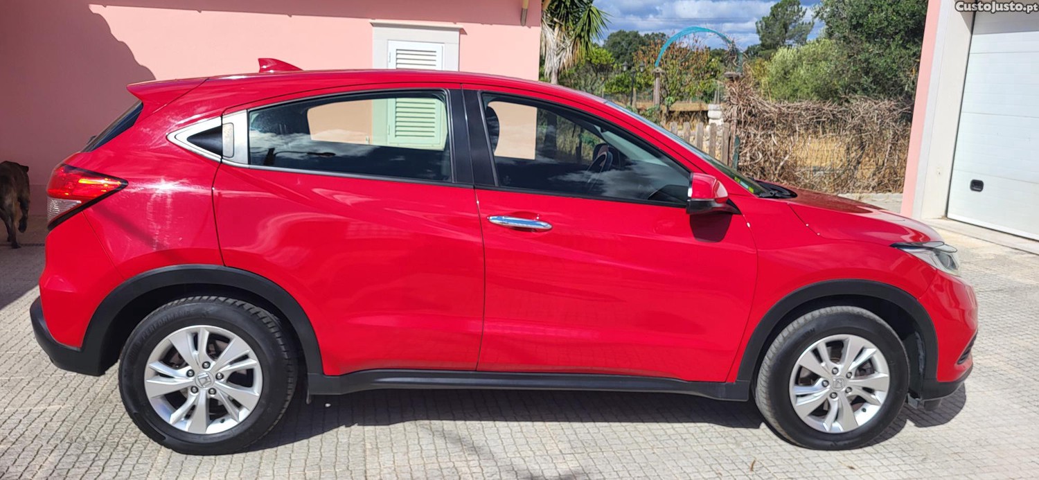 Honda HR-V Elegance — fotografia 9