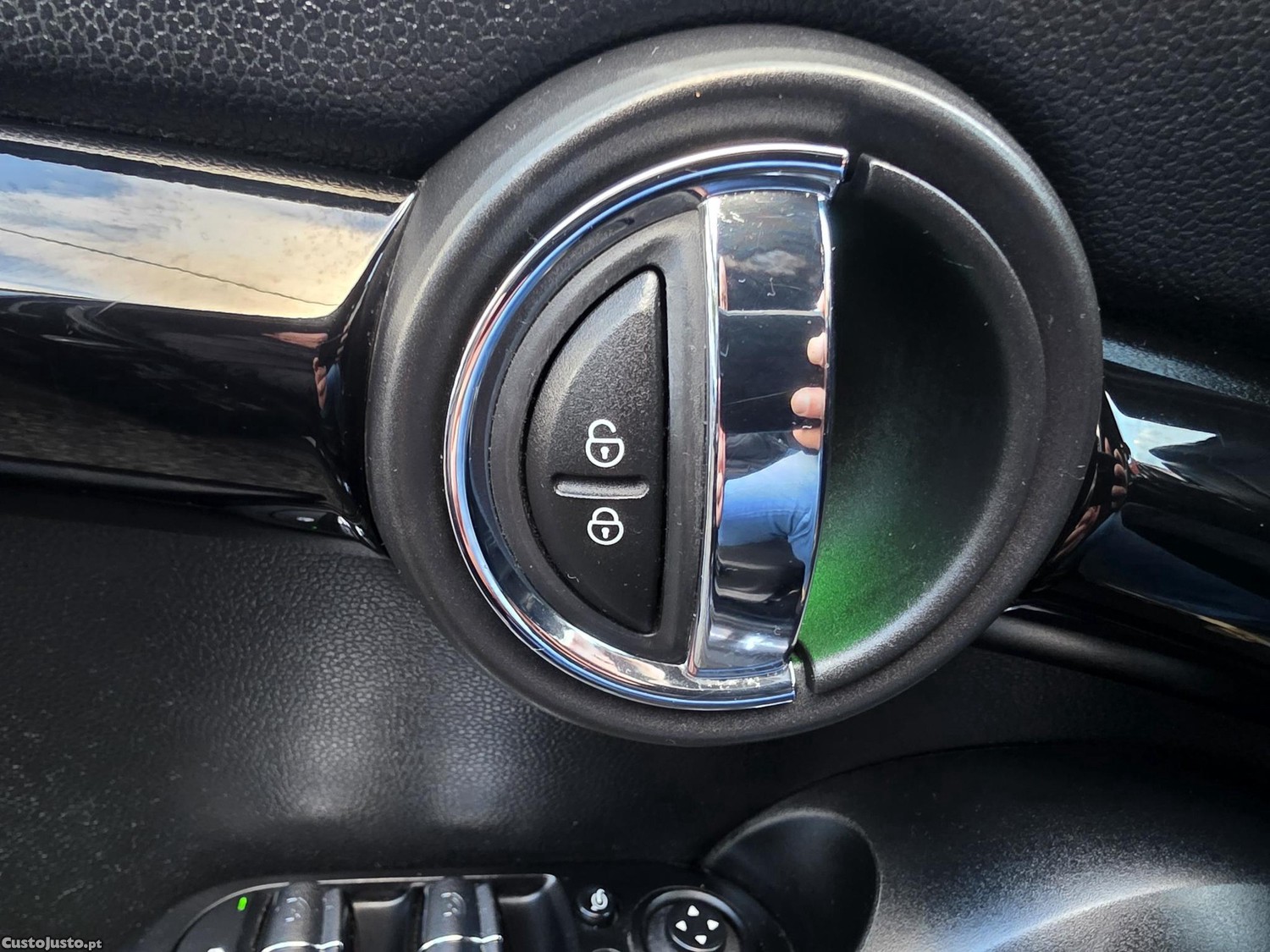 MINI Cooper 1.5 Seven Edition — fotografia 7