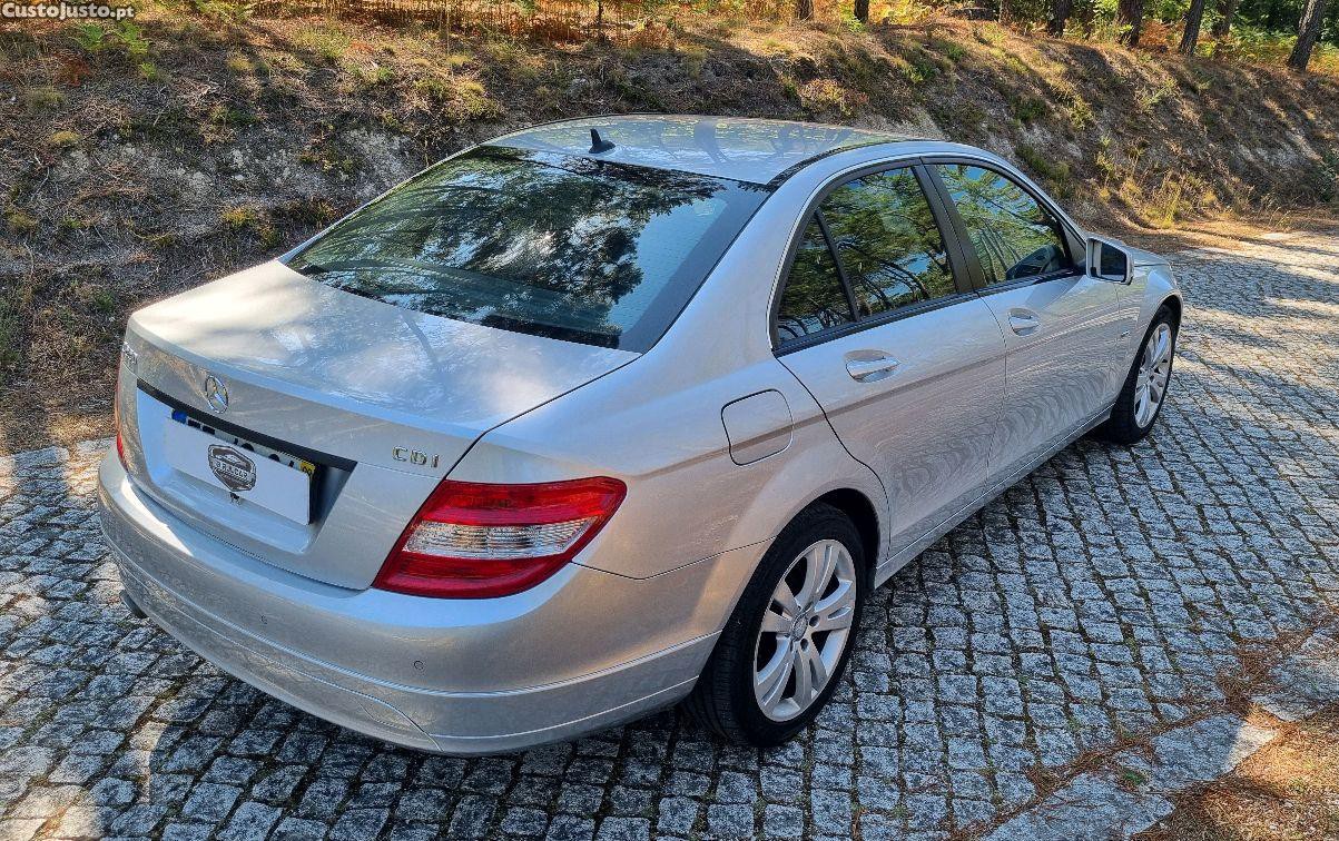 Mercedes-Benz C 220 CDI avantgarde 170cv — fotografia 9