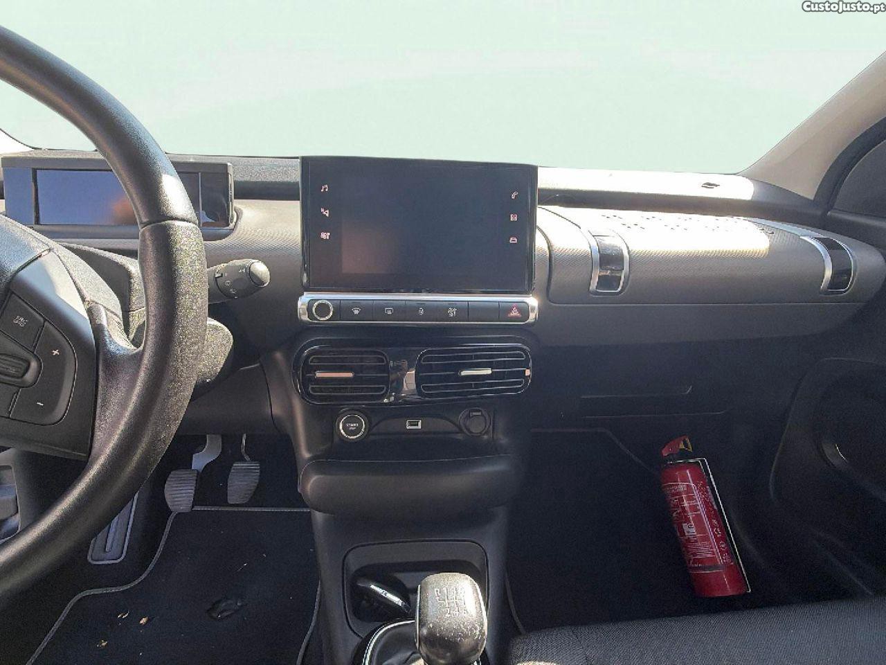Citroën C4 Cactus 1.2 PureTech Shine — fotografia 9
