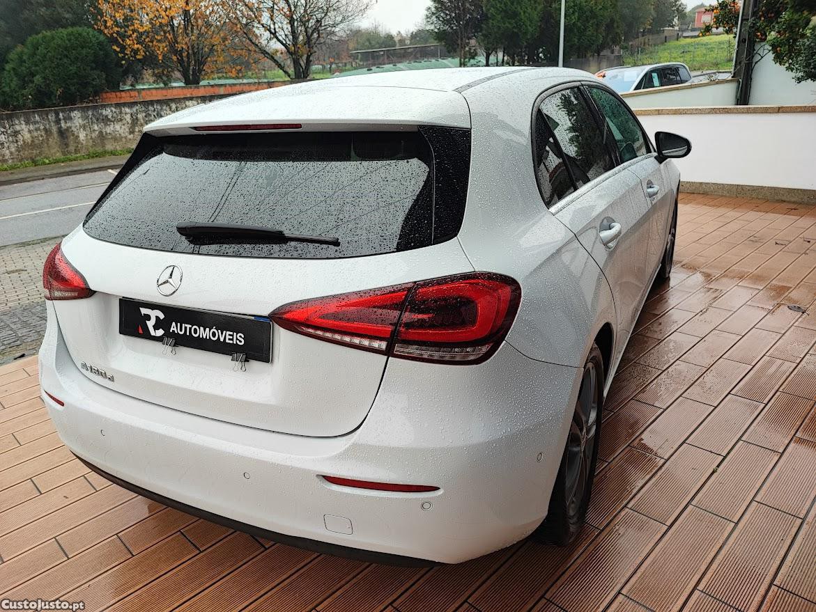 Mercedes-Benz A 180 d Style Plus Auto — fotografia 9