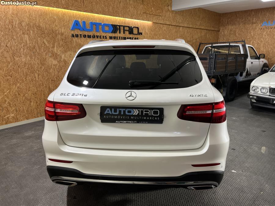Mercedes-Benz GLC 220 AMG Line 4Matic — fotografia 19