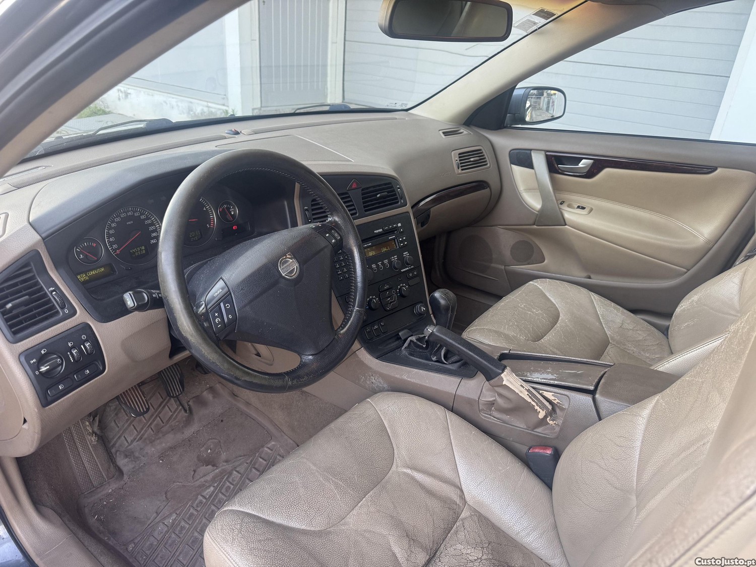 Volvo S60 D5 — fotografia 4