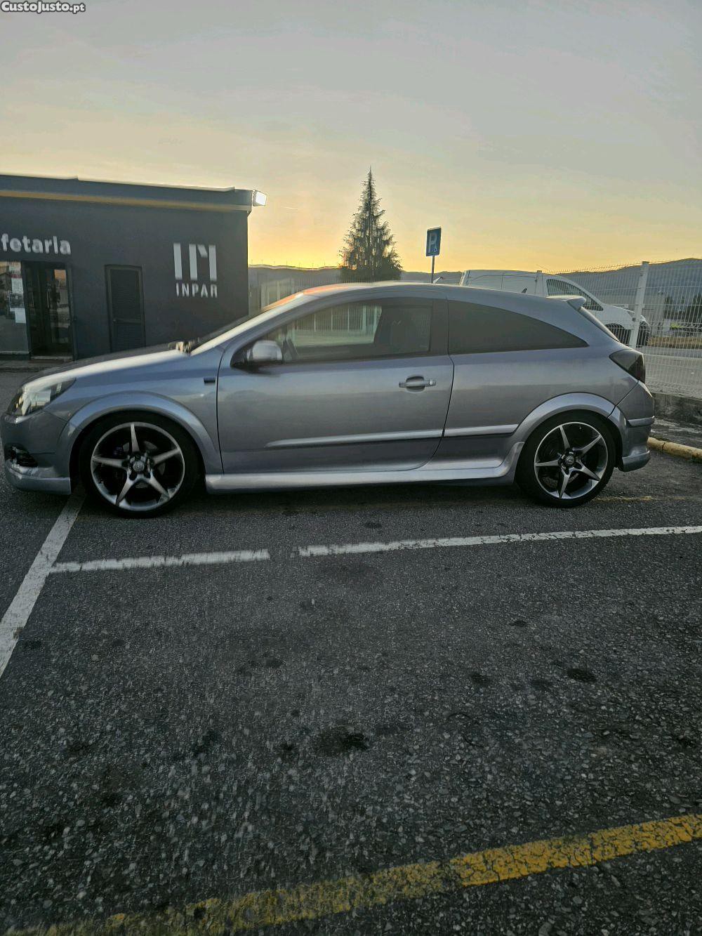 Opel Astra h gtc — fotografia 7