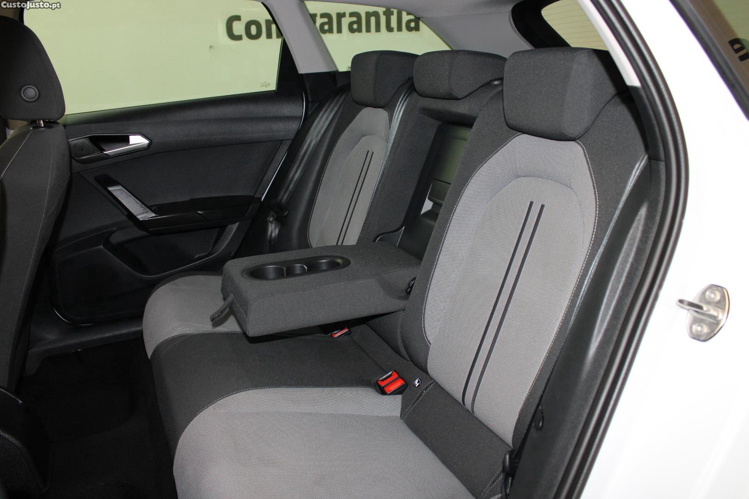 SEAT Leon ST 1.0 TSI STYLE — fotografia 6