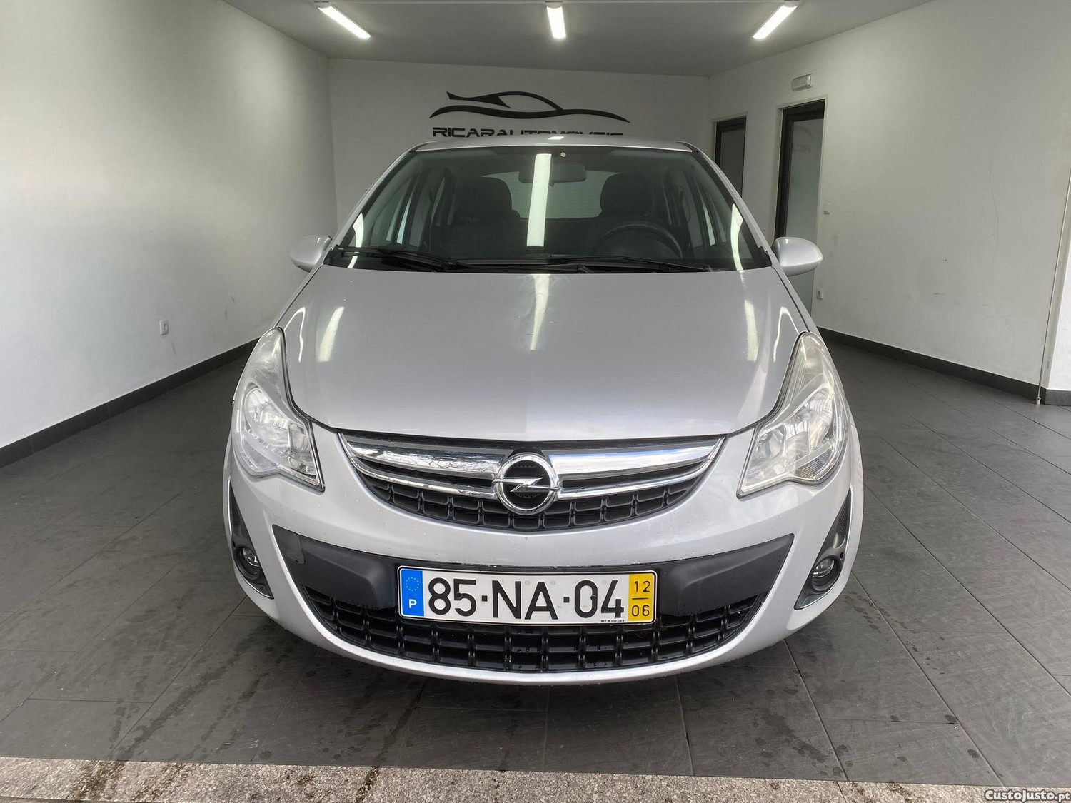 Opel Corsa 1.2 16V Caixa Automática — photo 2