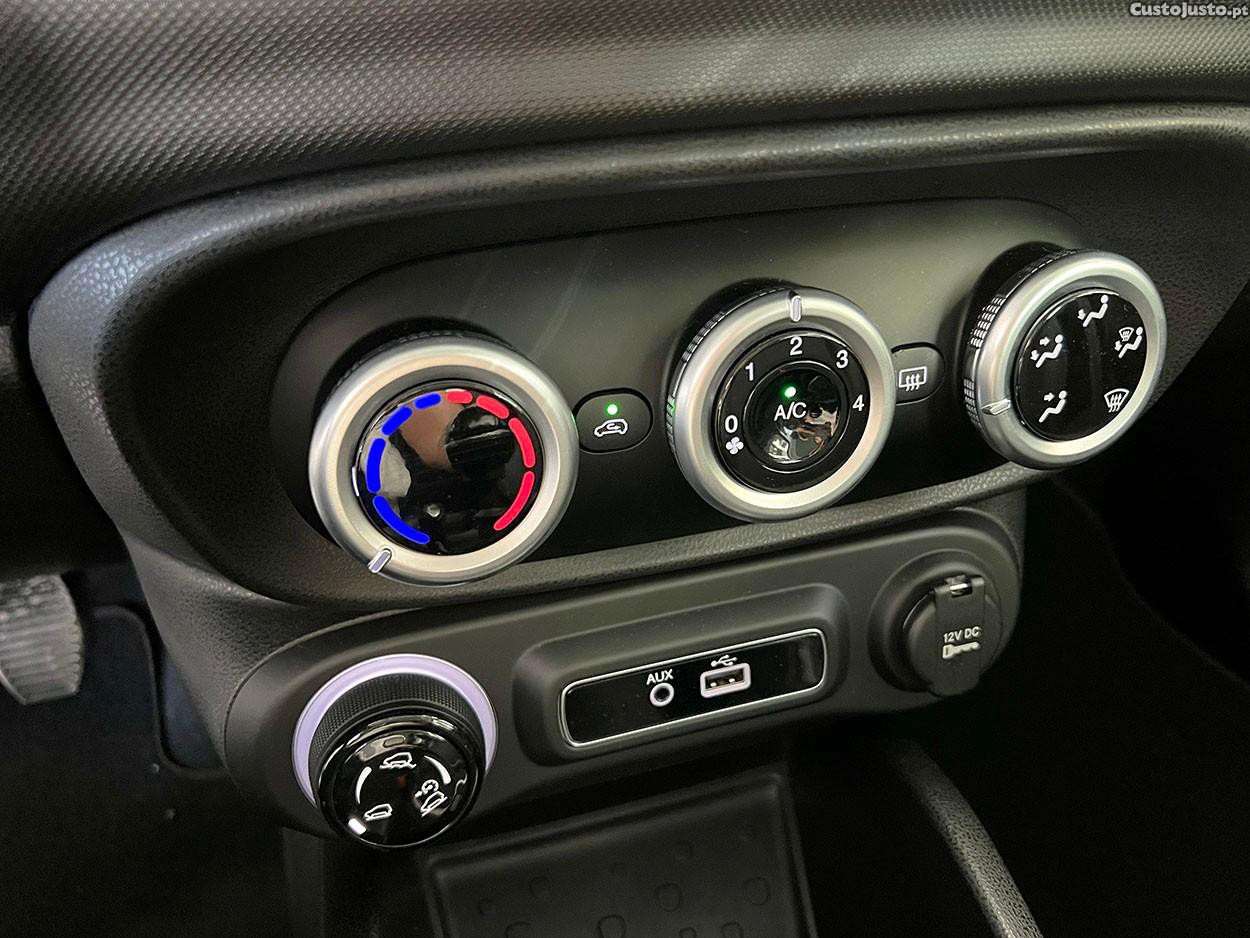 Fiat 500L 0.9 8V TwinAir City Cross S&S — fotografia 7