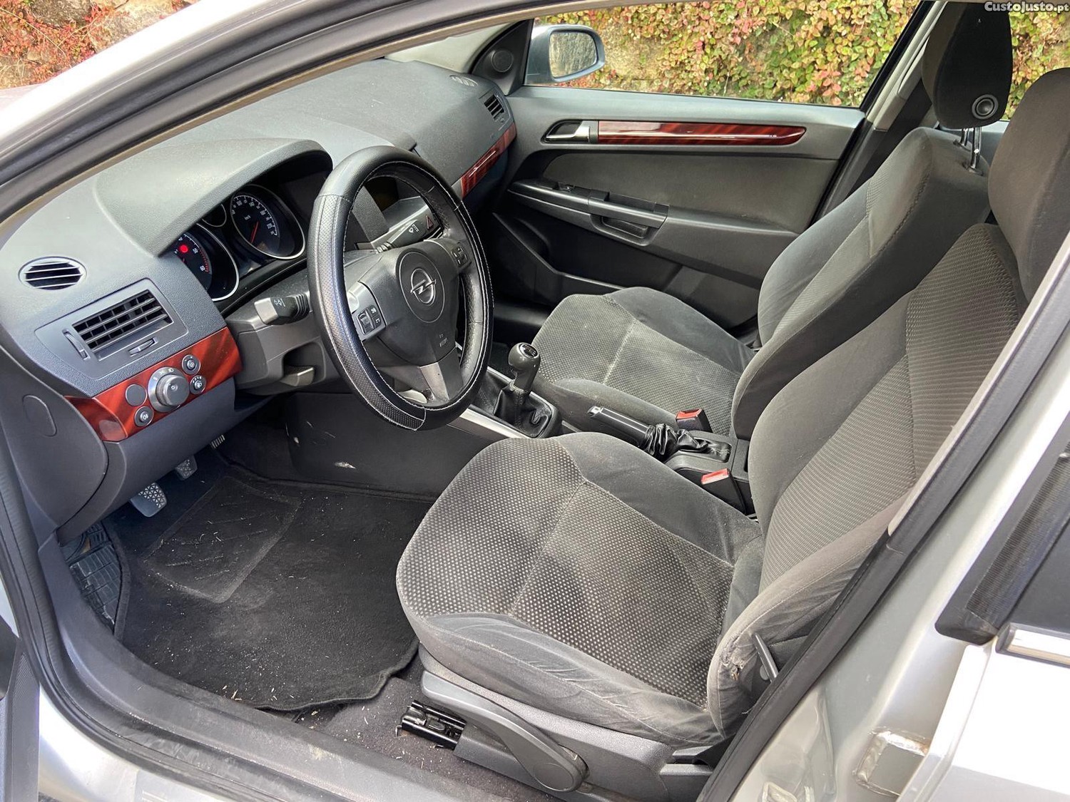 Opel Astra 1.7 Motor IZUZU — fotografia 9