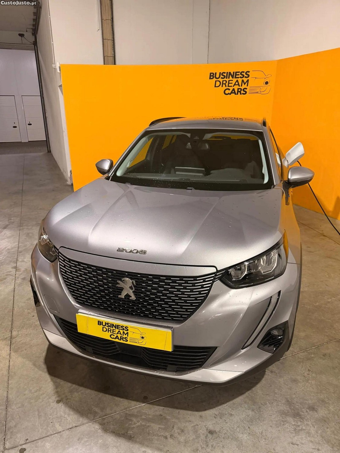 Peugeot e-2008 50 kWh Allure — fotografia 15