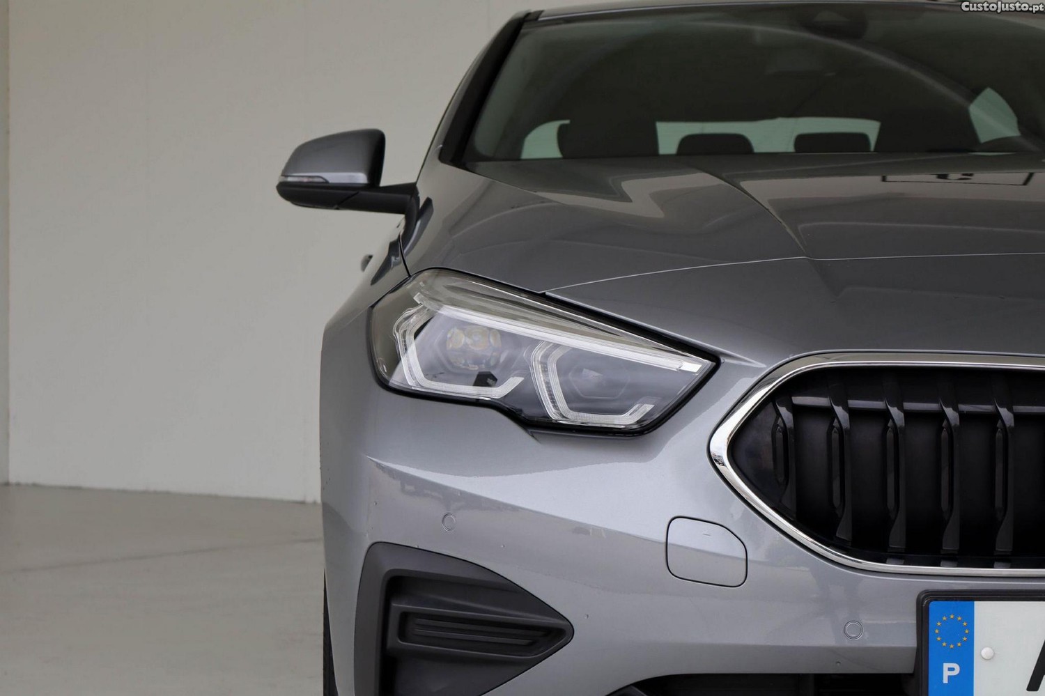 BMW 216 d Advantage — fotografia 28