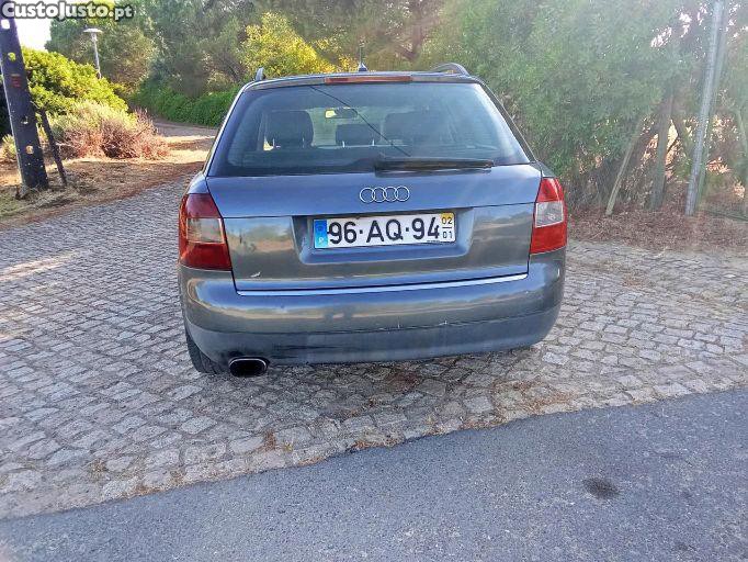 Audi A4 silan — fotografia 3