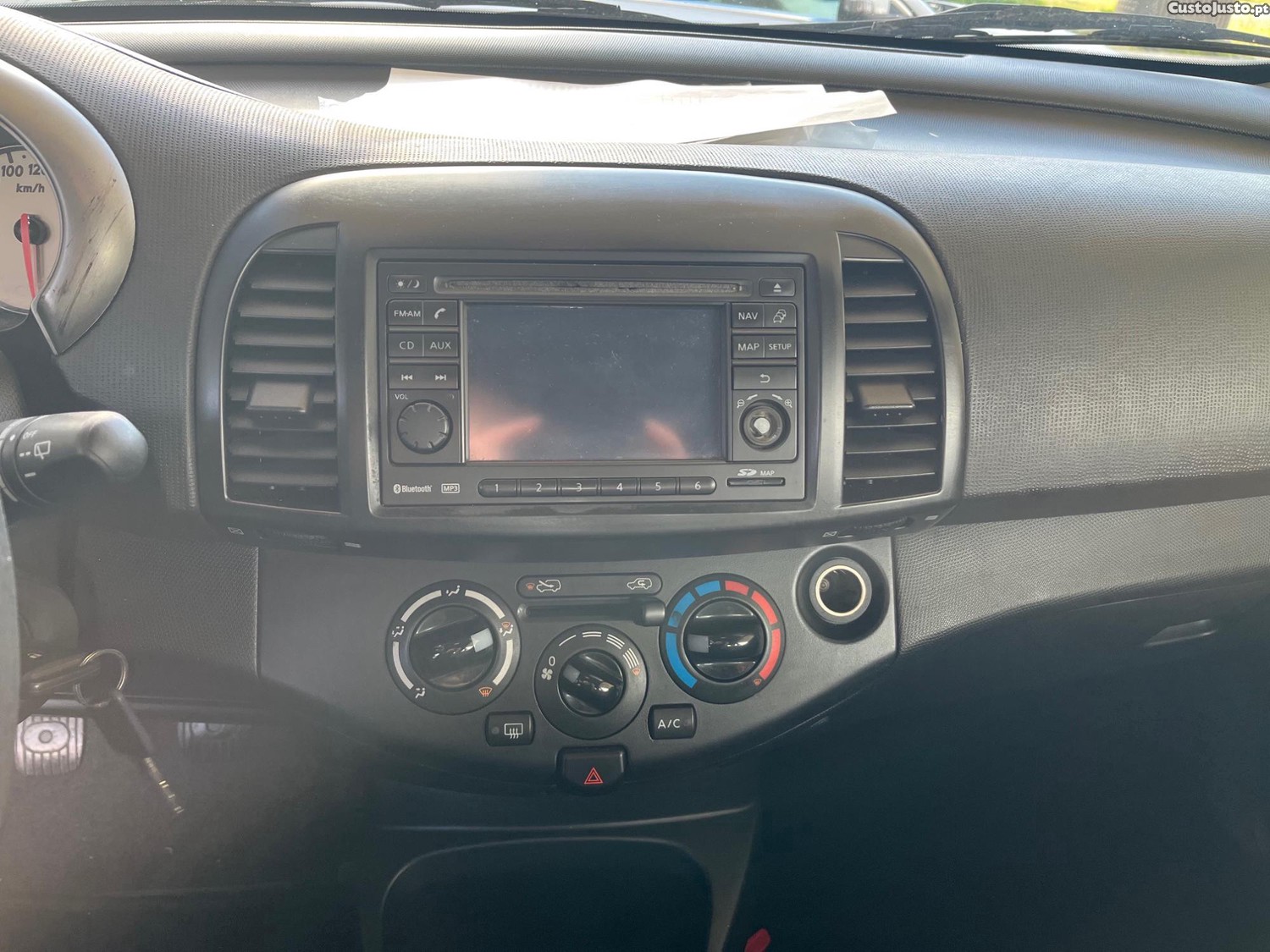 Nissan Micra 1.2 - 09 — photo 4