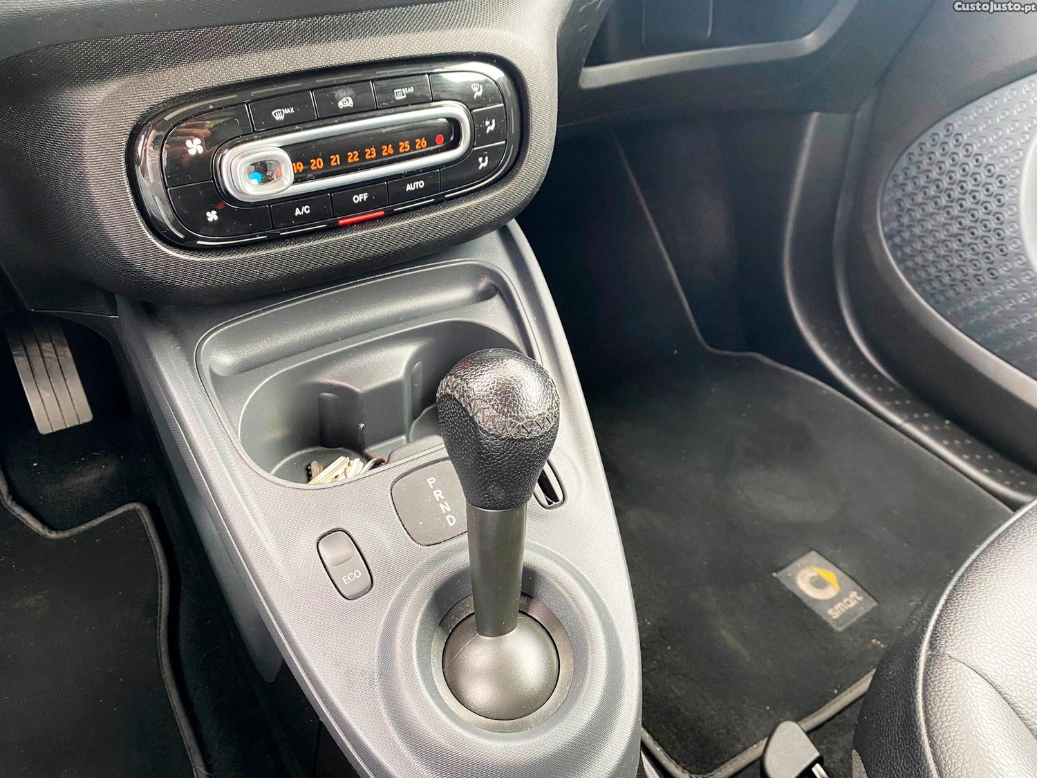 Smart Fortwo Coupé EQ — fotografia 3