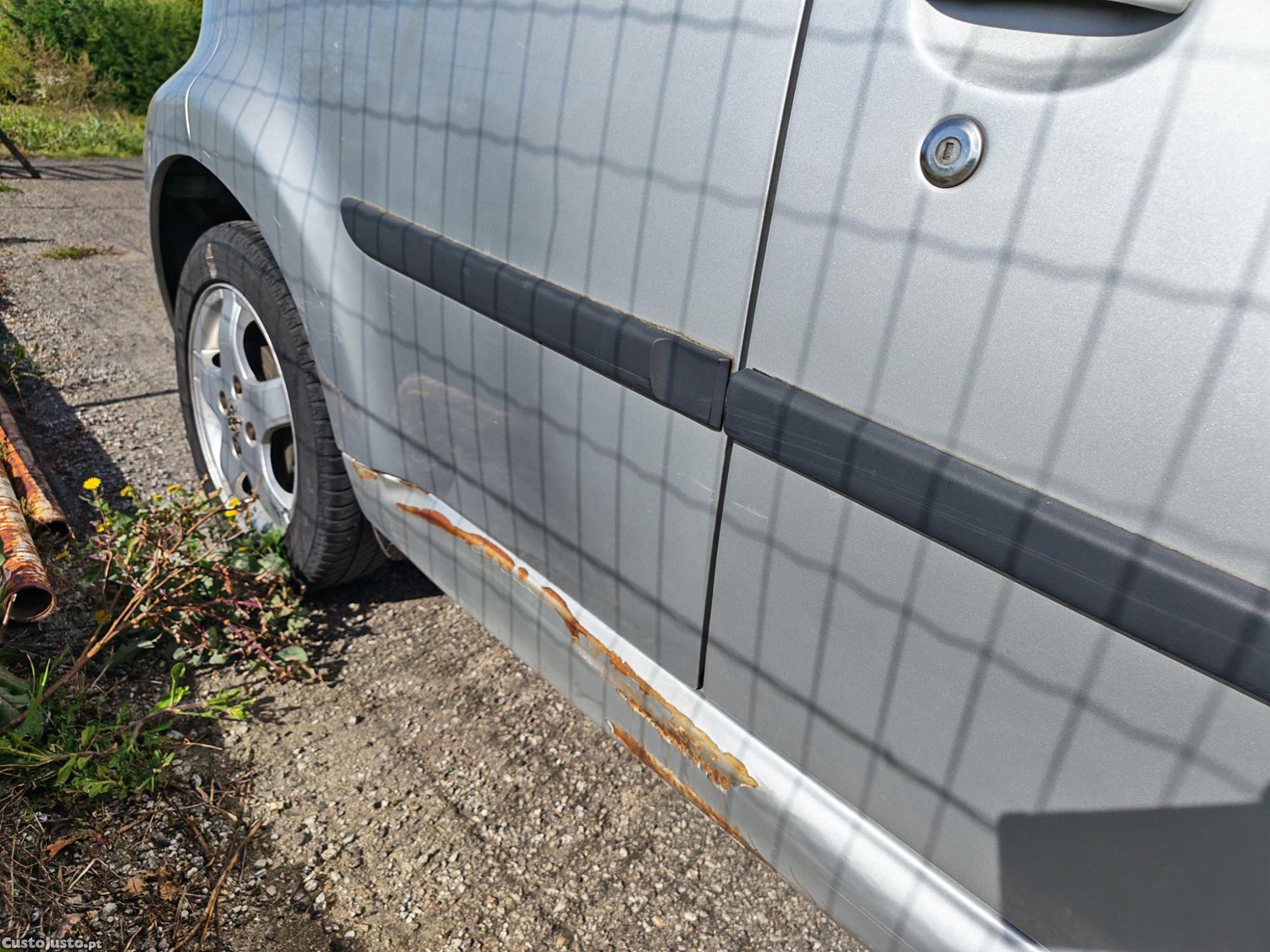 Peugeot 107 1.0 — fotografia 3