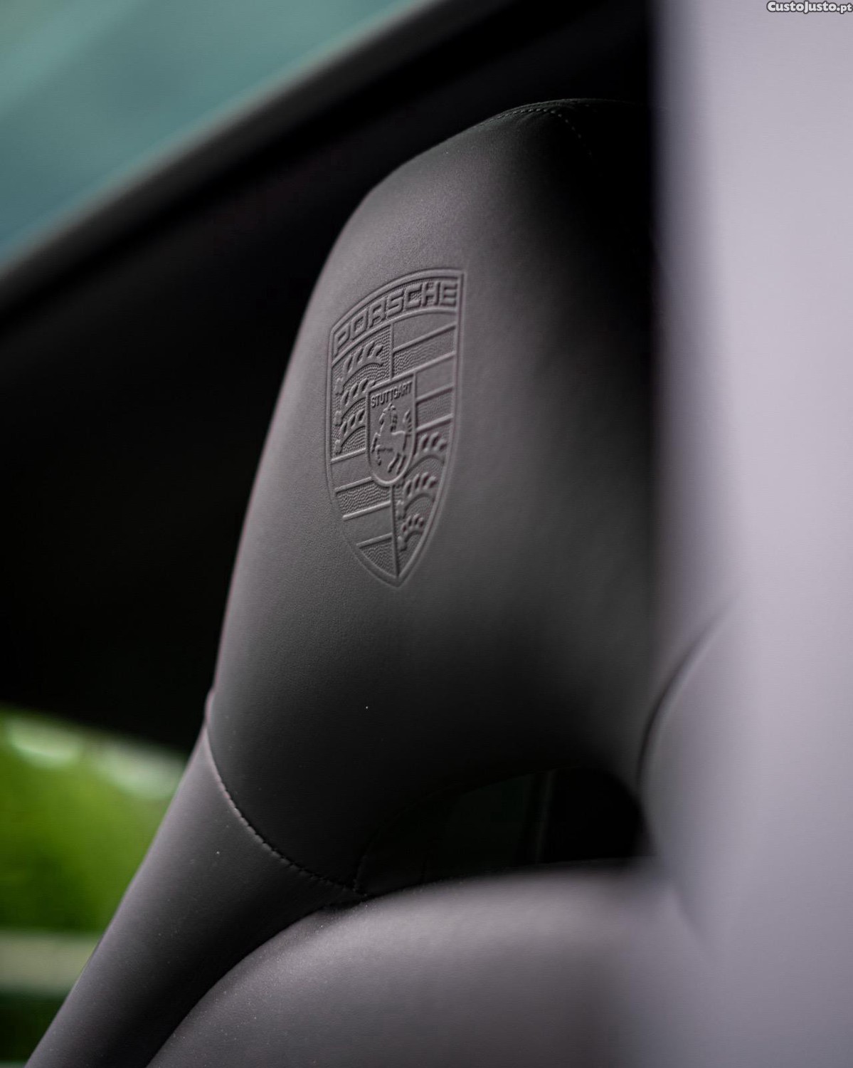 Porsche Panamera 4 E-Hybrid — fotografia 6