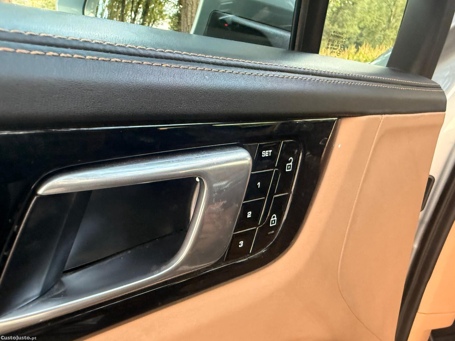 Porsche Cayenne E-Hybrid — fotografia 19