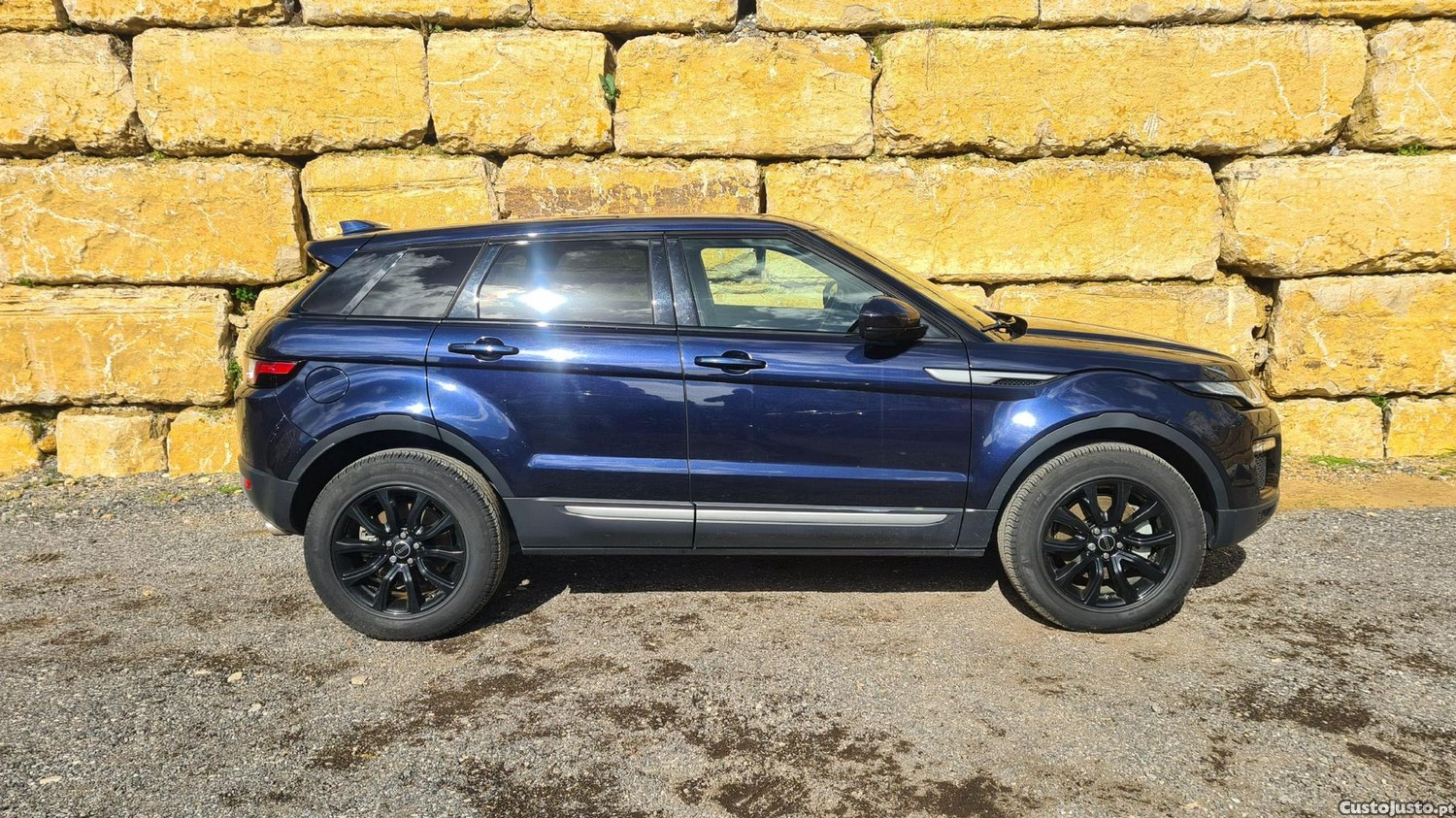 Land Rover Evoque 2.0 TD4 SE - 18 foto 4