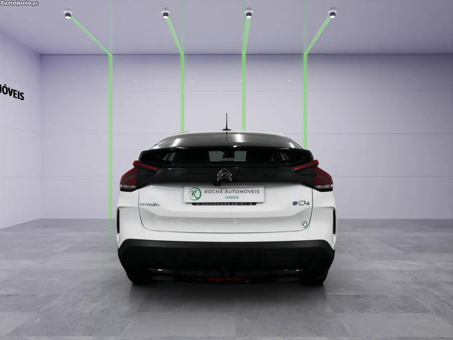 Citroën e-C4 50 kWh Feel Pack — fotografia 11