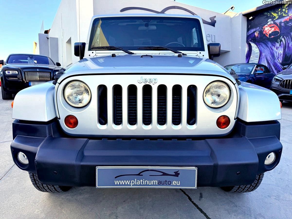 Jeep Wrangler Sahara Unlimited — fotografia 2