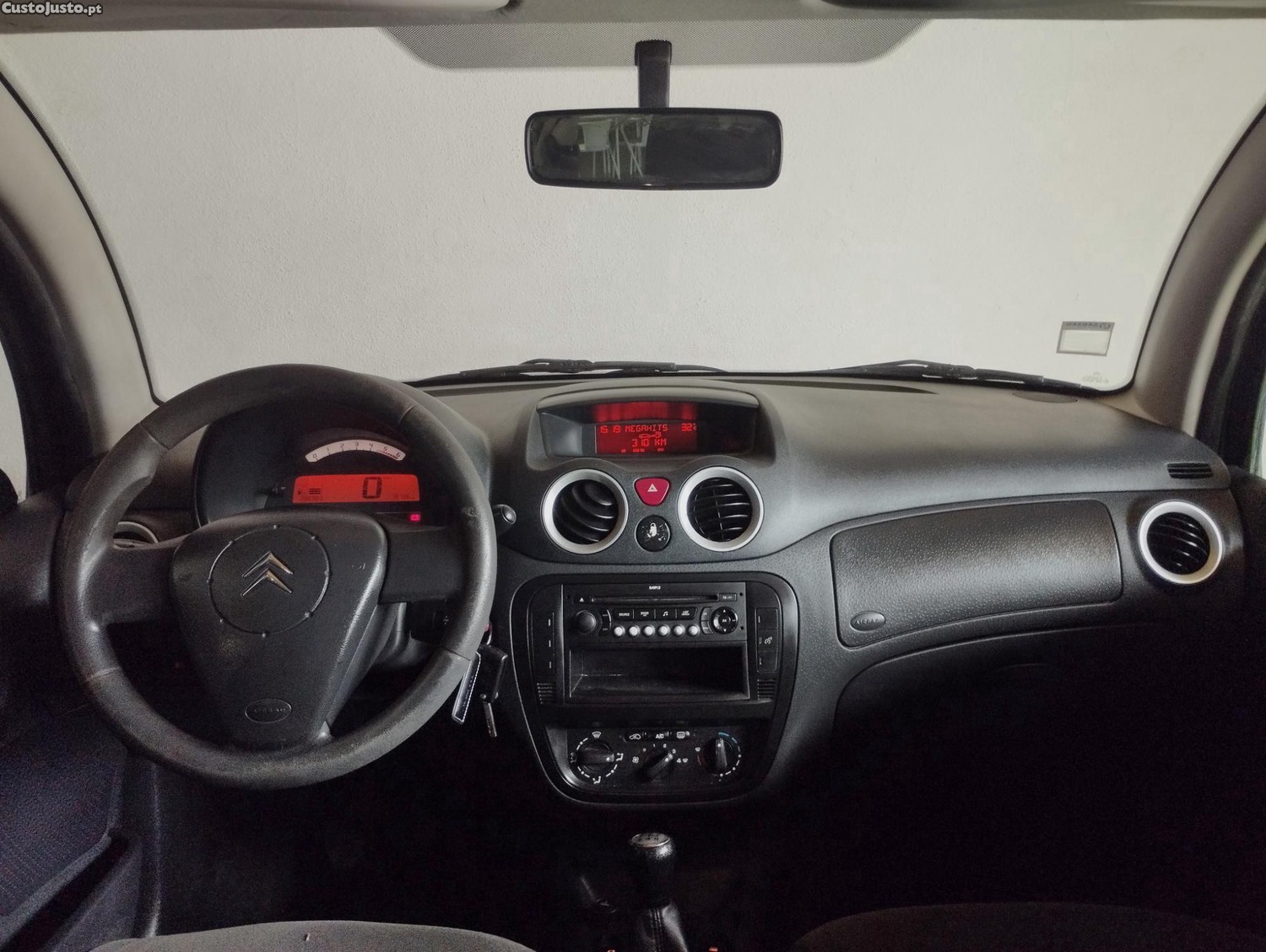 Citroën C3 1.4 HDi Attraction — fotografia 7