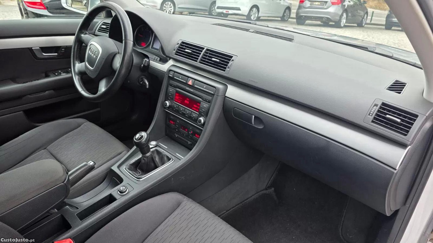 Audi A4 1.9 tdi s-line — fotografia 7