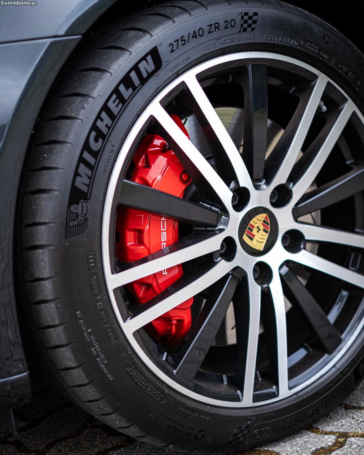 Porsche Panamera 4 E-Hybrid — fotografia 10
