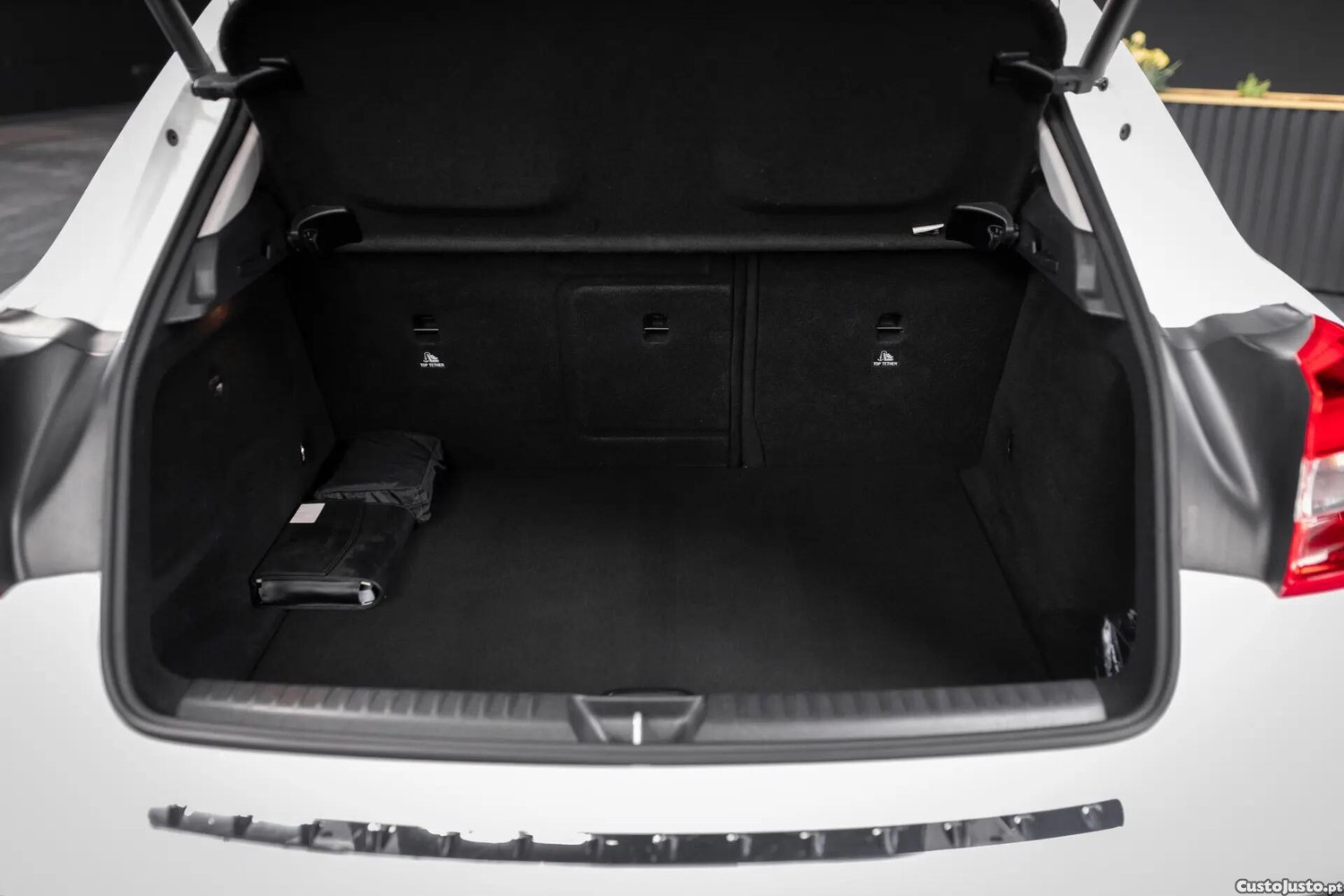 Mercedes-Benz GLA 180 Style Aut. — fotografia 12