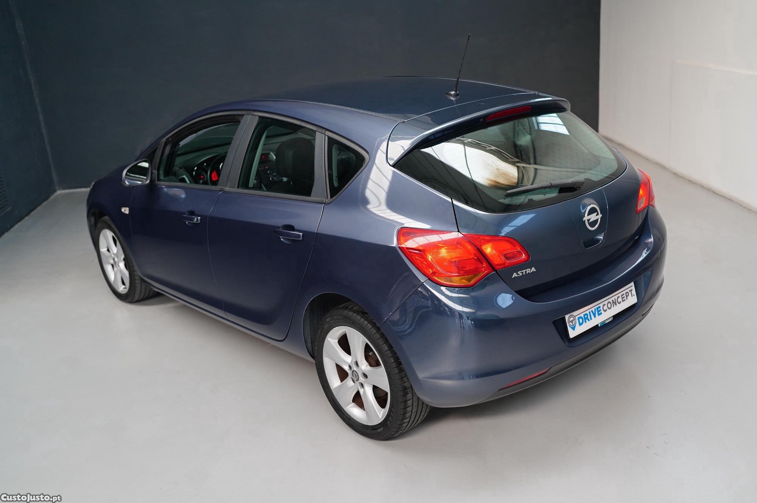Opel Astra 1.4 Cosmo S/S — fotografia 6
