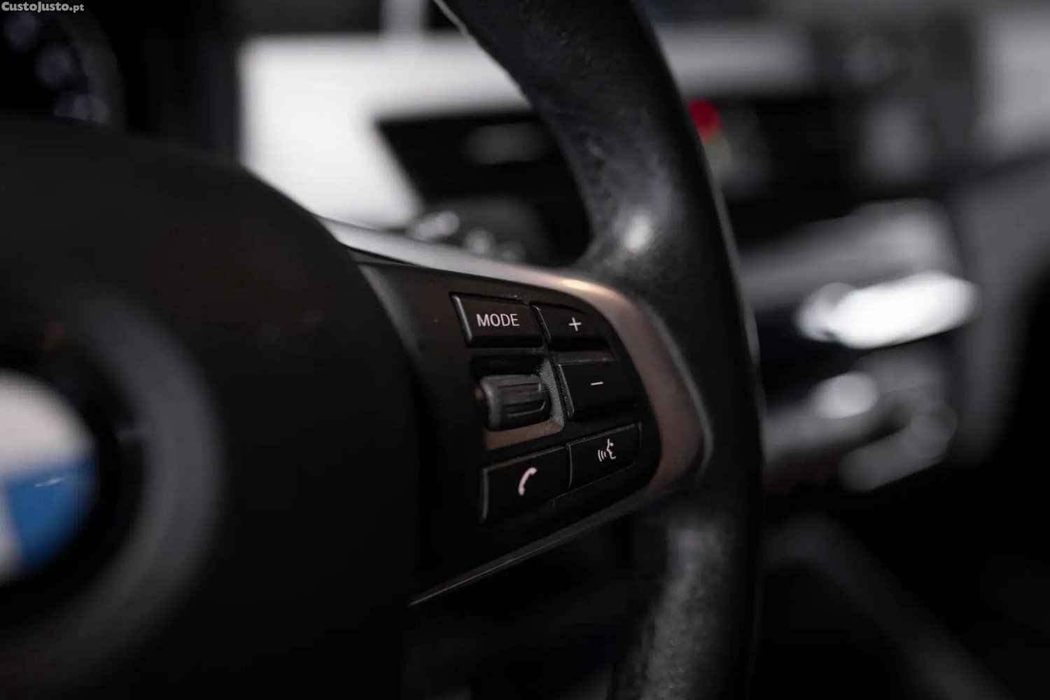 BMW X2 18 i sDrive Auto Advantage — fotografia 4