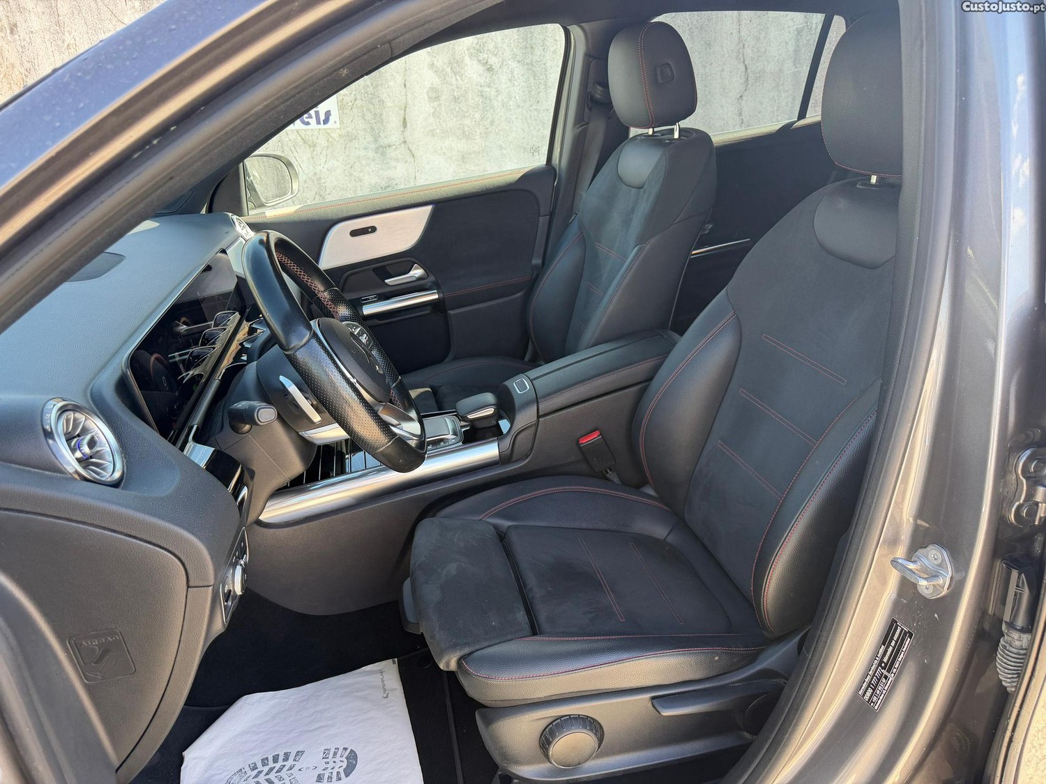 Mercedes-Benz GLA 250 e AMG Line — fotografia 9