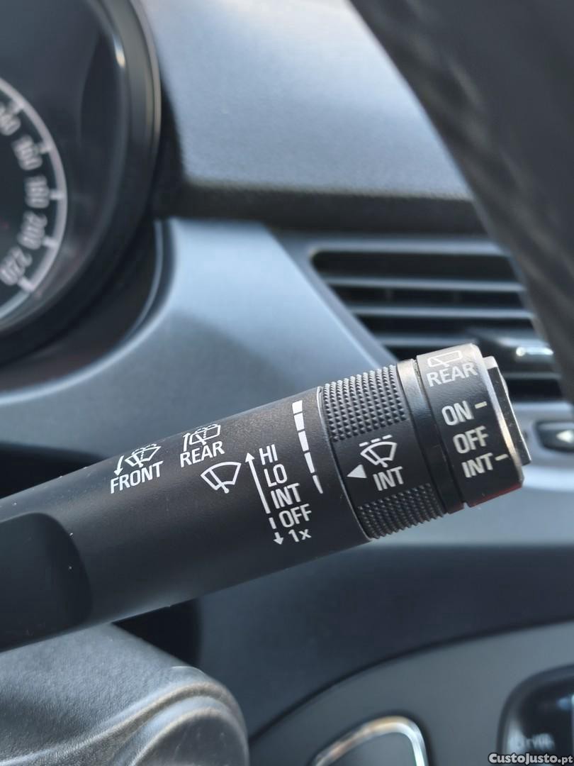 Opel Corsa 1.2 Color Edition — fotografia 7