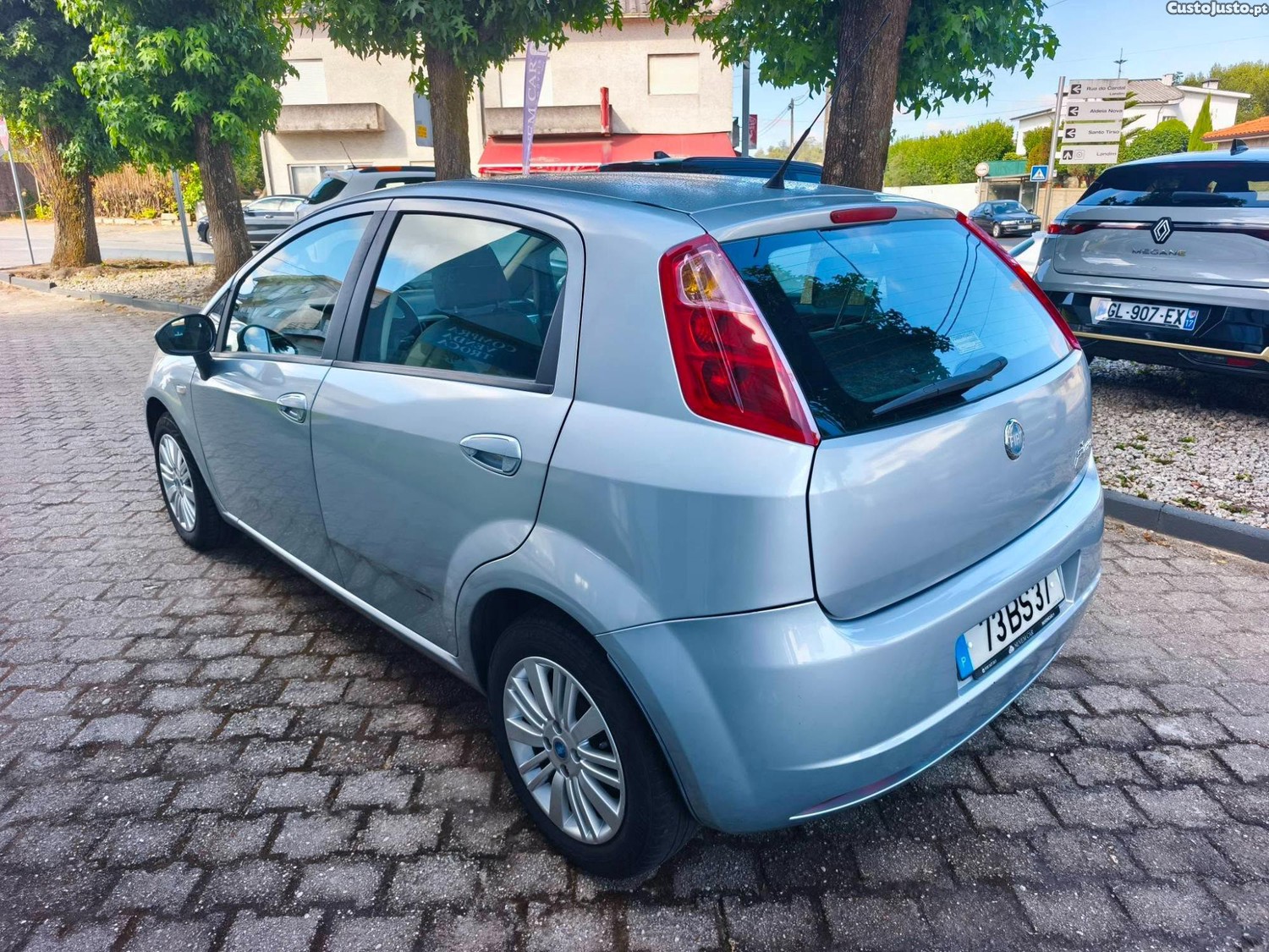 Fiat Punto 1.2 gasolina — fotografia 9