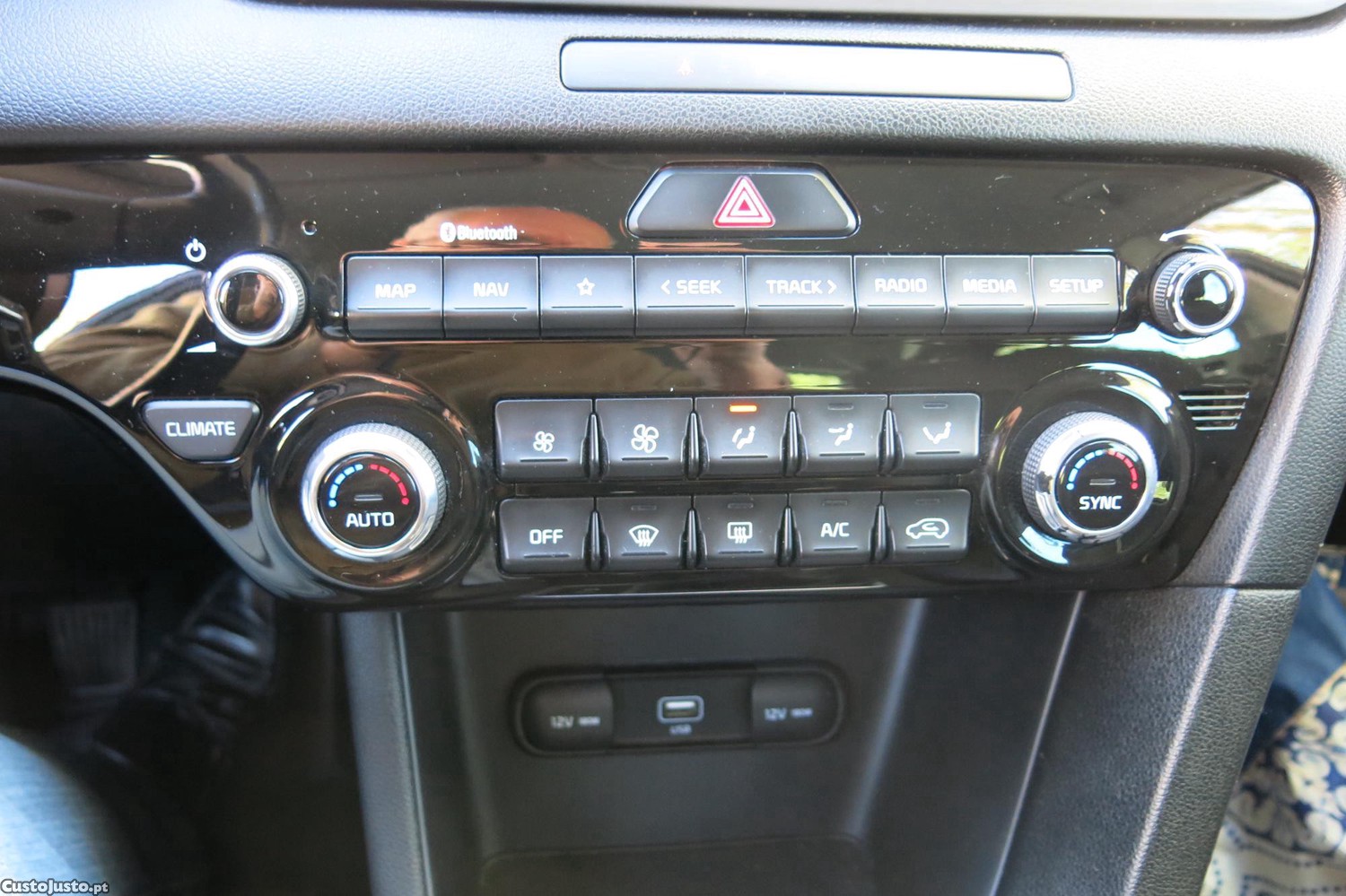 Kia Sportage 1.6 CRDI ISG Tech Hybrid — fotografia 3