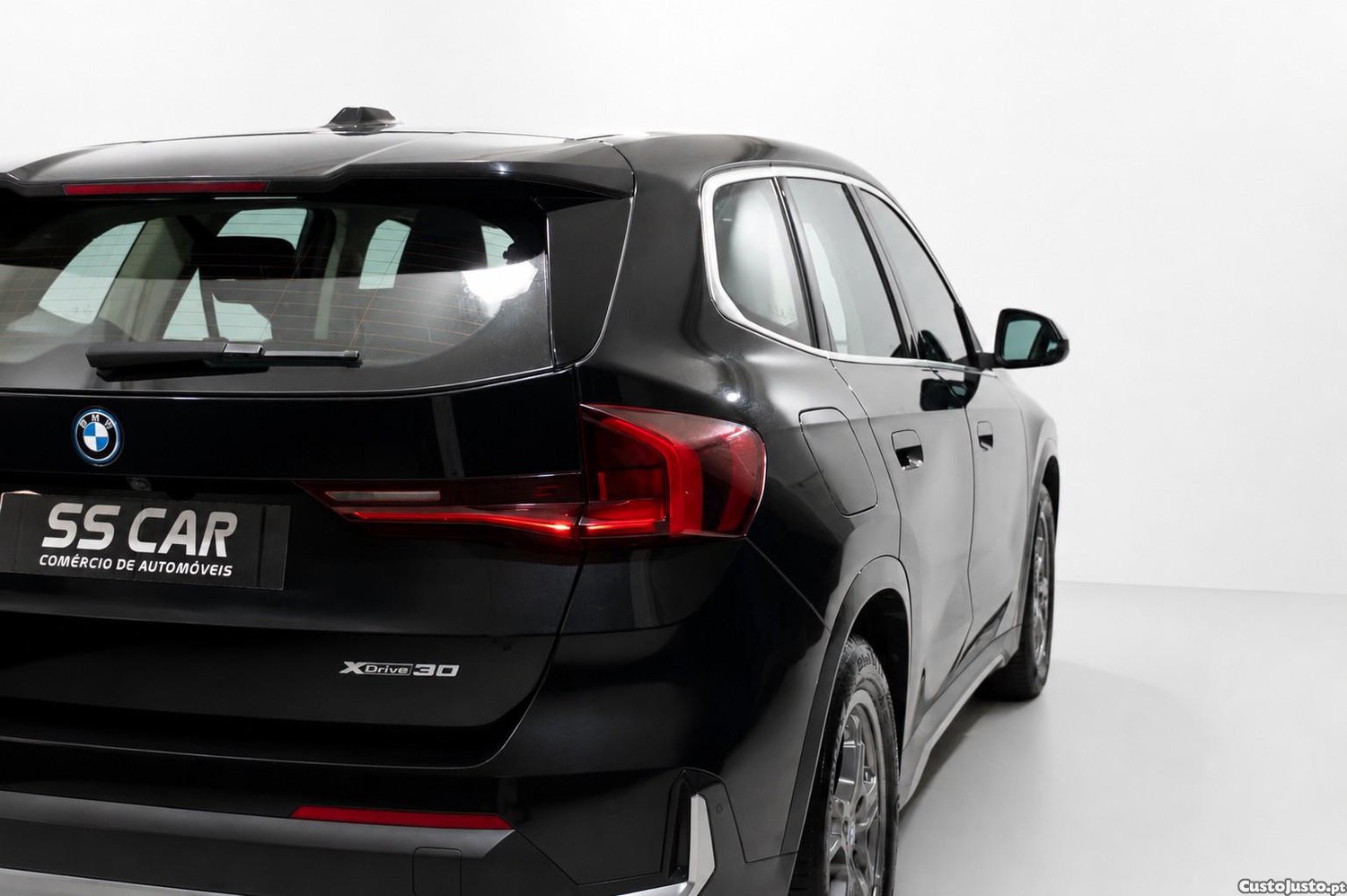 BMW iX1 xDrive30 xLine — fotografia 22