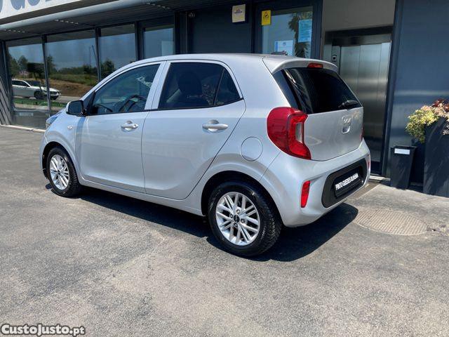 Kia Picanto 1.0 Aut. Dream-Team — fotografia 25