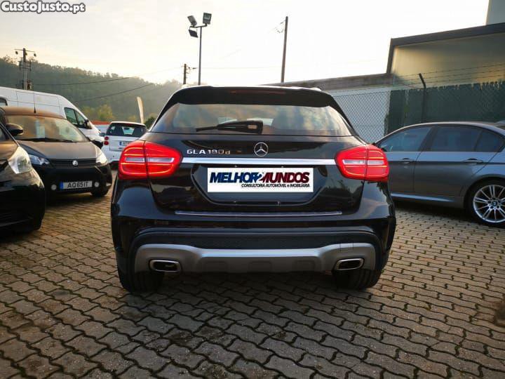 Mercedes-Benz GLA 180 d AMG Line - 16 foto 2