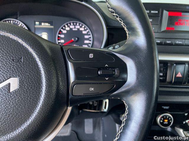 Kia Picanto 1.0 Aut. Dream-Team — fotografia 19