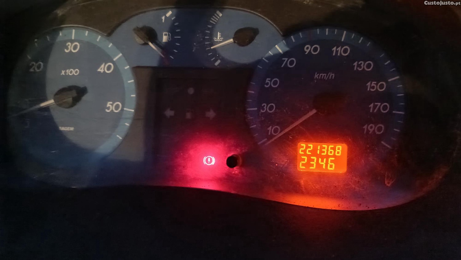Renault Master 2.5d muito jeitosa mas não e nova — fotografia 7
