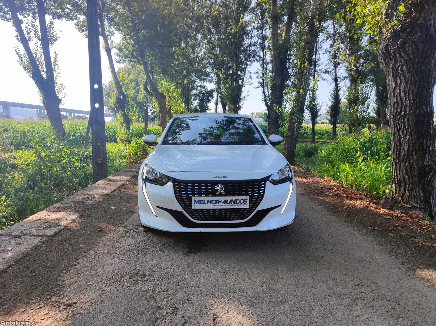 Peugeot 208 1.2 PureTech Allure EAT8 - 19 — photo 2