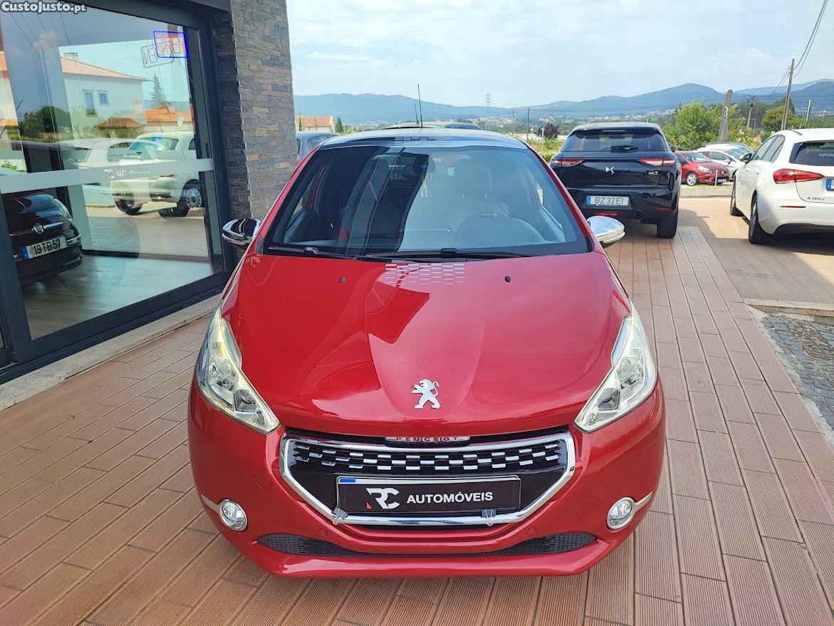 Peugeot 208 GTI 1.6 THP — fotografia 10