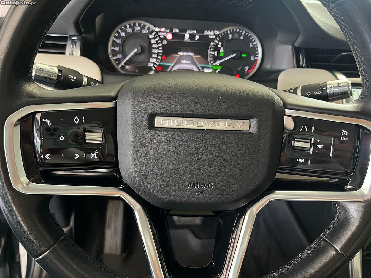 Land Rover Discovery Sport 1.5 I3 P300e AWD Dynamic SE — fotografia 10