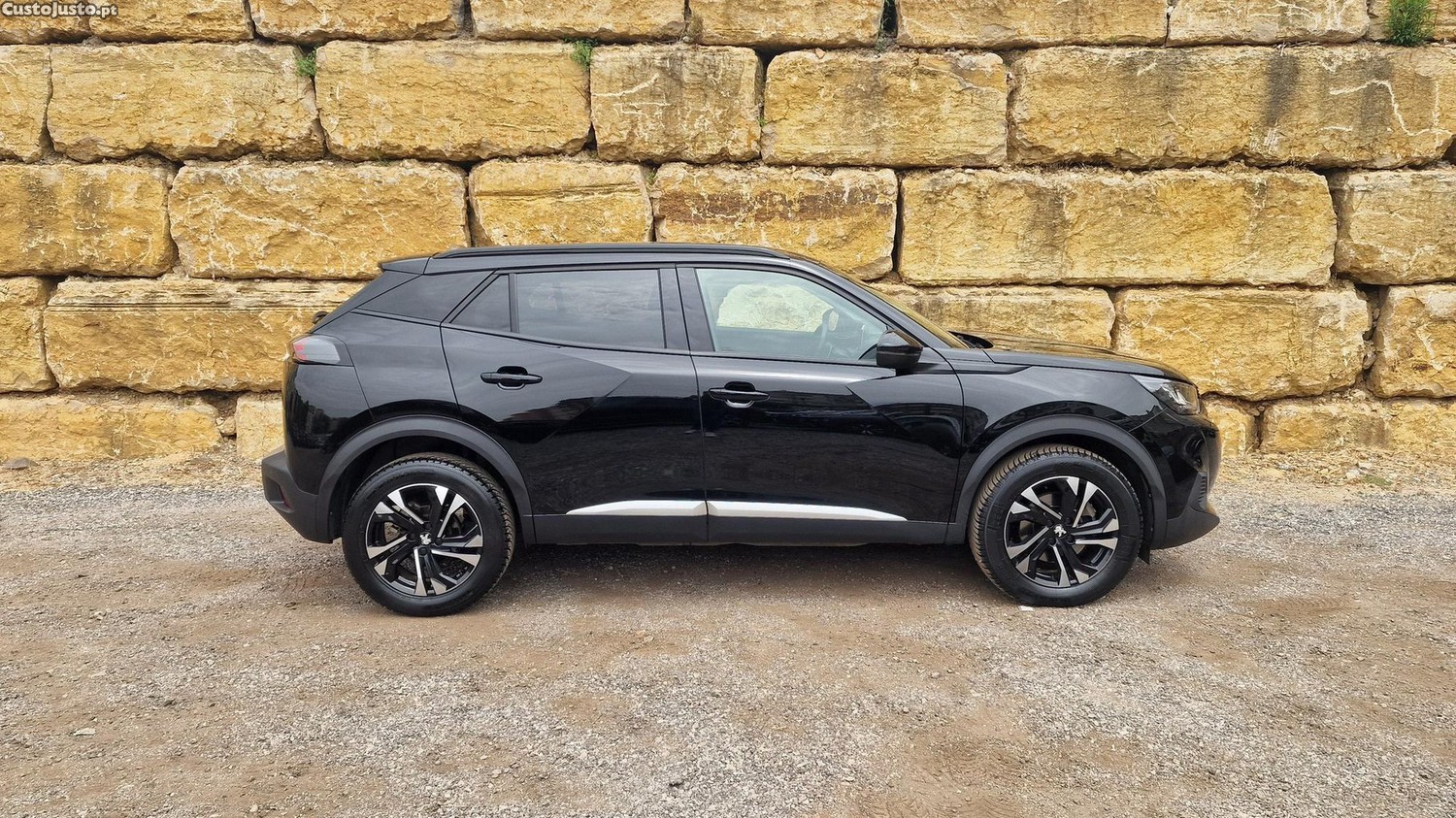 Peugeot 2008 1.5 BlueHDi Allure EAT8 - 22 — photo 5