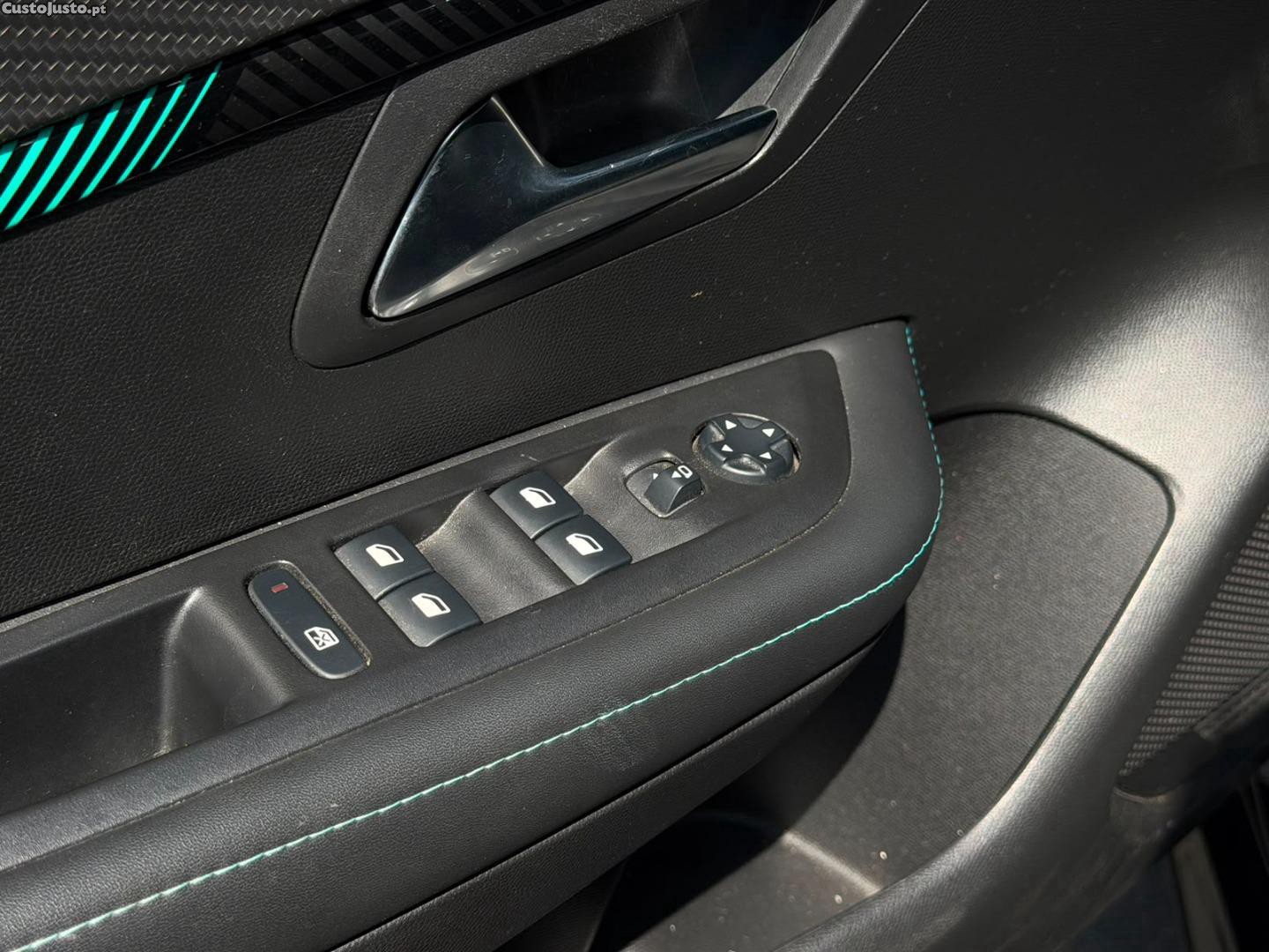 Peugeot 208 1.2 PURETECH ALLURE 100CV — fotografia 7