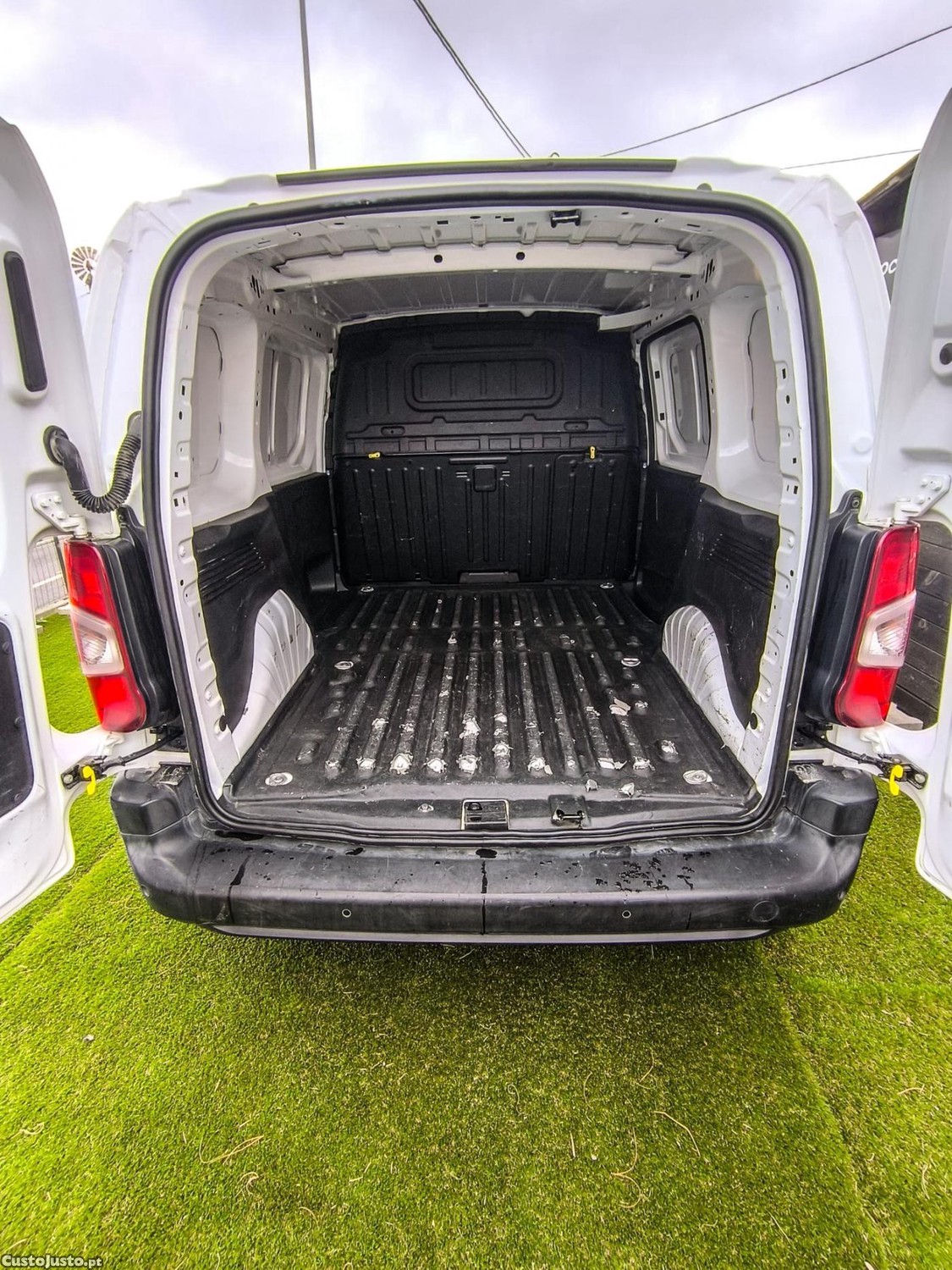 Peugeot Partner 1.6 BLUEHDI L1 PRO — fotografia 6