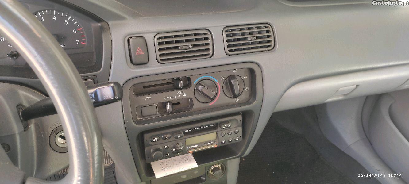 Toyota Starlet 1.300 gasolina — fotografia 4