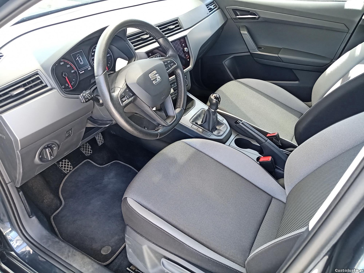 SEAT Ibiza V 1.0 MPi 80cv Style — fotografia 2