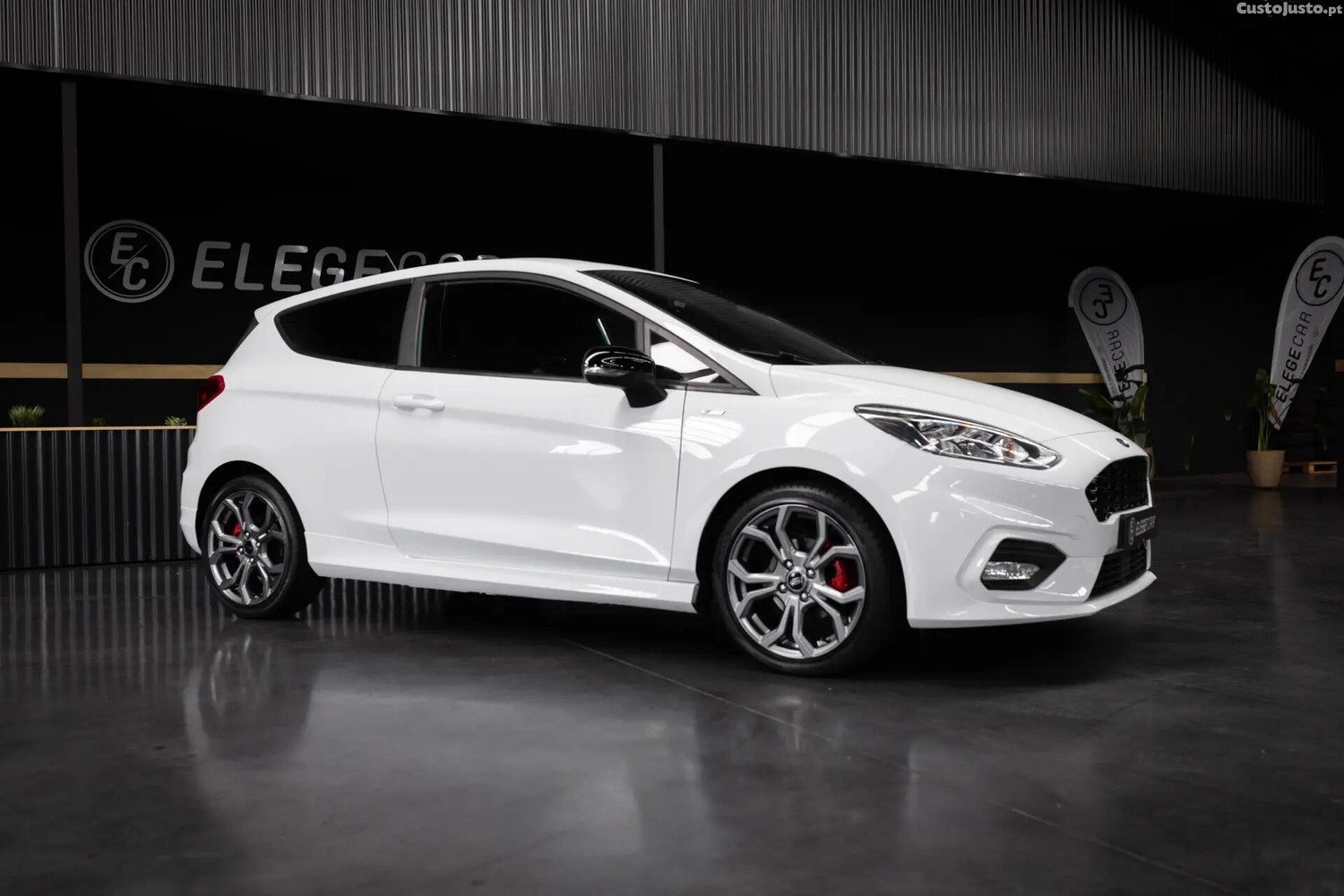 Ford Fiesta 1.0 EcoBoost ST-Line — fotografia 17